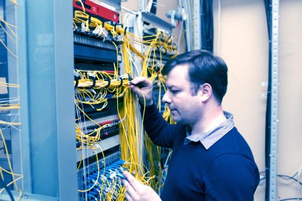 Der Netzwerkspezialist, Netzwerkprofi, ITler - Andres Data aus Sassenberg
